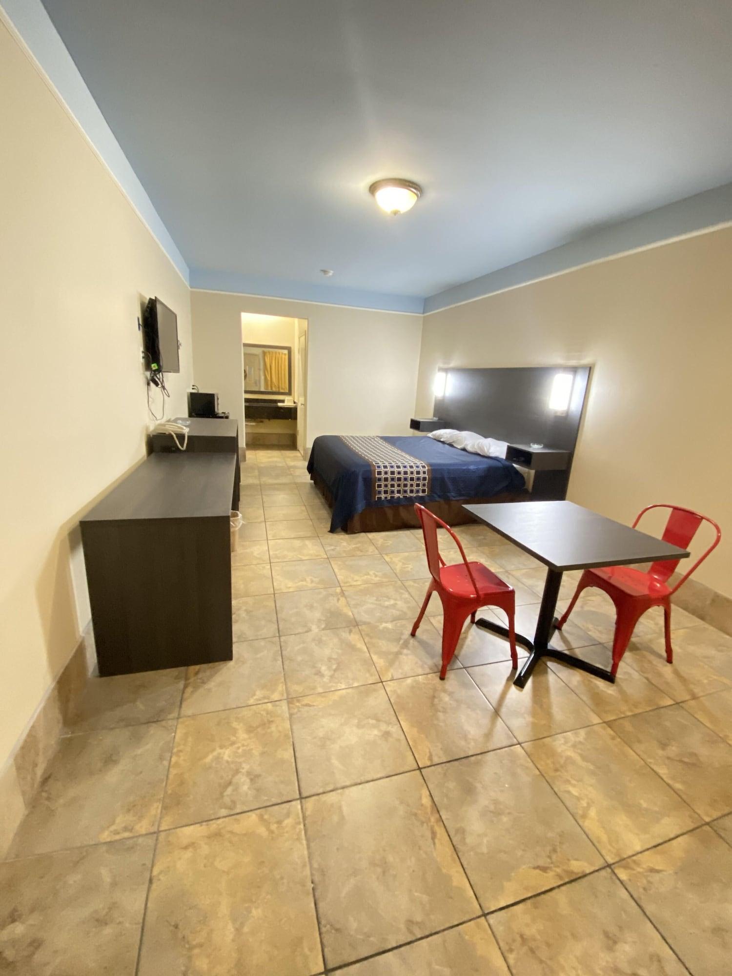 Texas Inn And Suites Mcallen Exterior photo